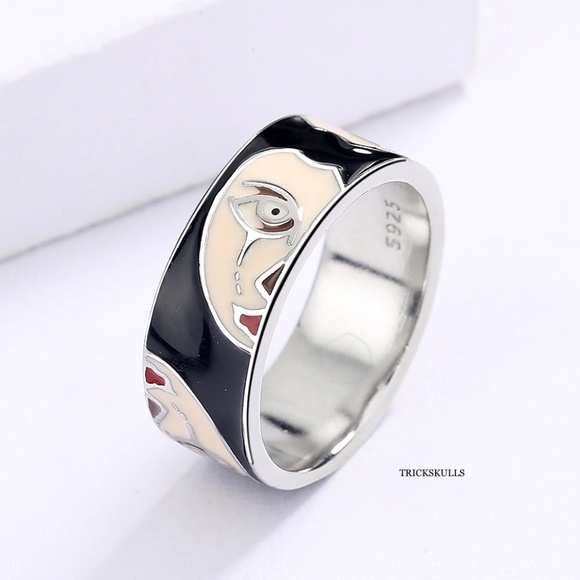 Black & Silver Pierrot Mime Horror Face Hand Painted Enamel Ring - Picture 5 of 6